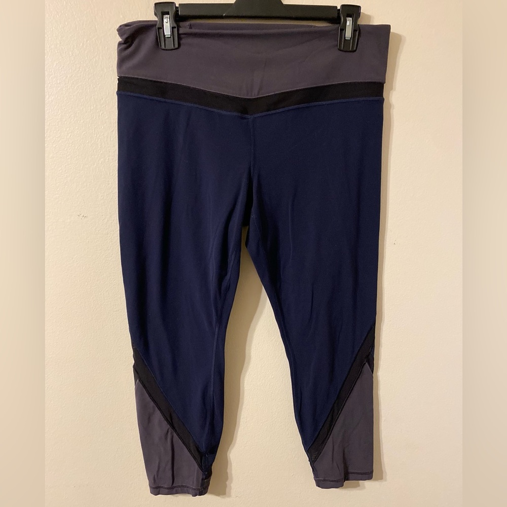 Athleta 405641 Elevation 7/8 Tight Powertiva Size Large Petite Black Blue Gray